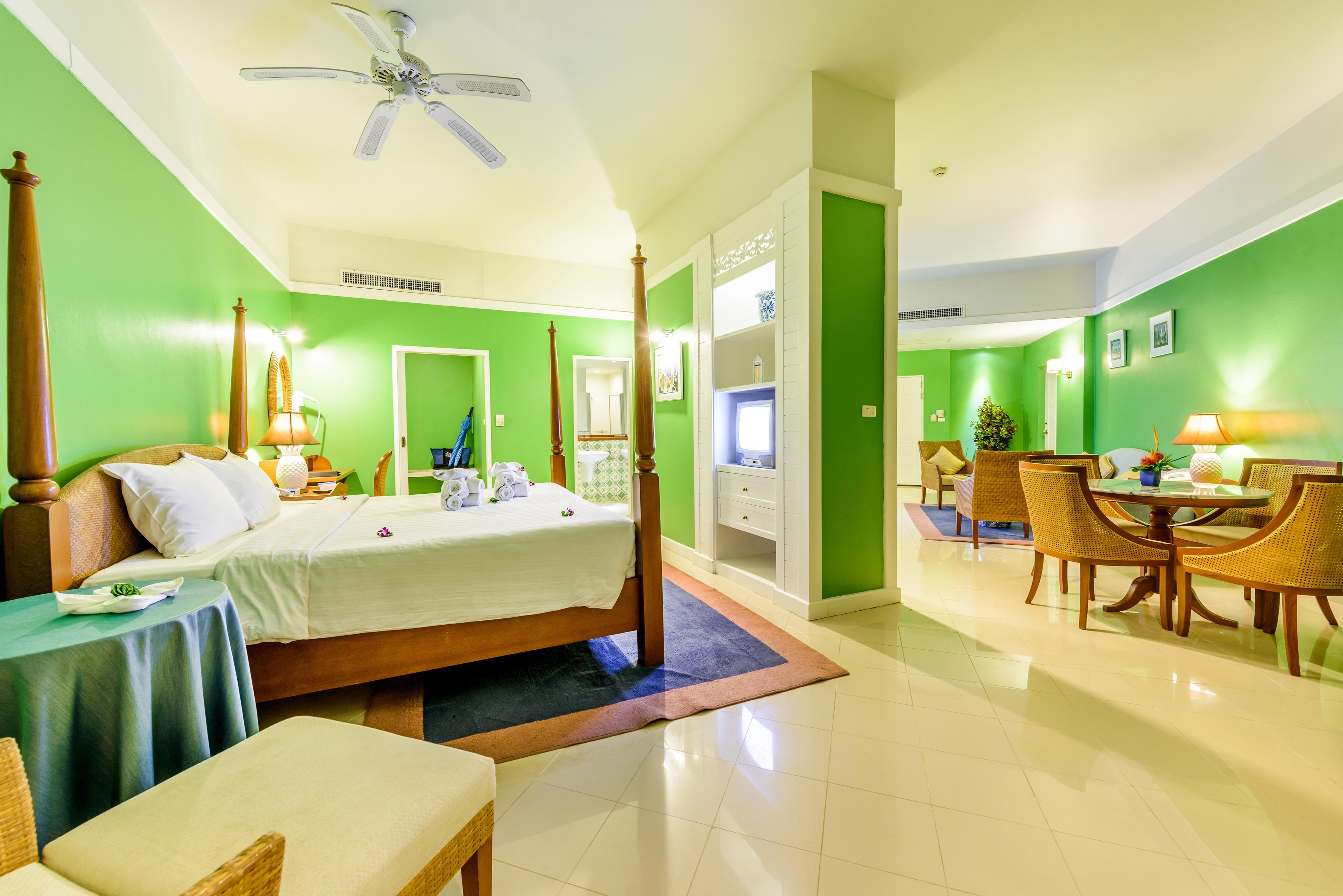 Andaman Seaview, Karon Beach - Sha Plus מראה חיצוני תמונה